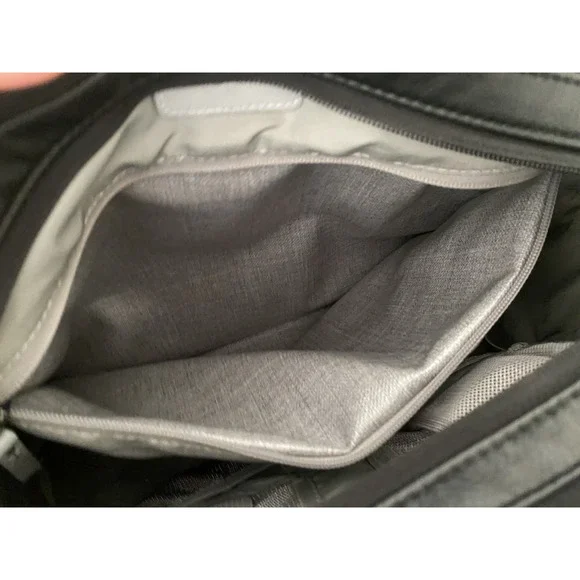 Nuna Verona Baby Diaper Bag Messenger Shoulder Strap Backpack Black Gray EUC - Picture 9 of 14